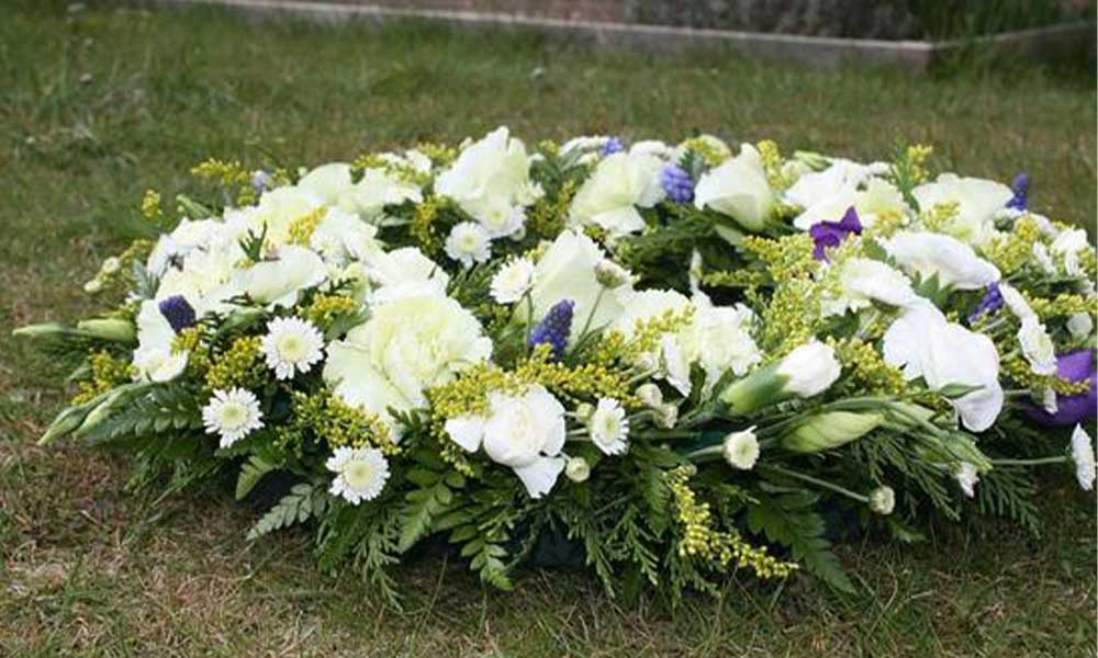 Bouquet de fleurs pour des funérailles